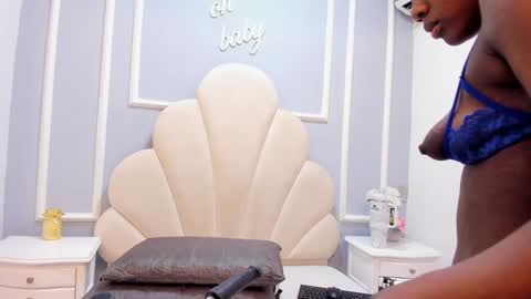 maddyjohnsonn online show from January 2025 11:43:01 AM