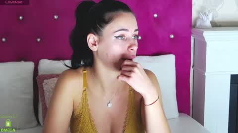 Snapshot of maddyspears chatting on September 2025 12:53:01 PM Maddy online show from September 2025 12:53:01 PM