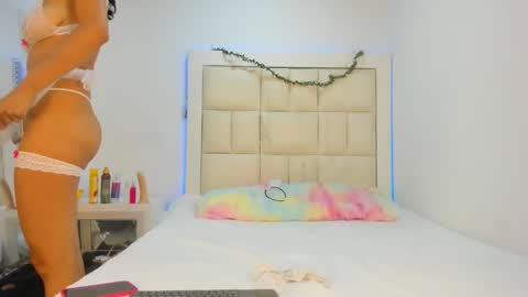 madeline_js online show from October 2025 04:45:01 AM