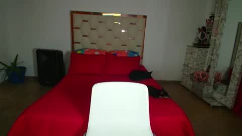 madelyn roses online show from September 2025 02:05:02 AM