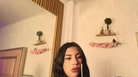 Snapshot of madhison_5 chatting on March 2026 12:23:01 PM madhison_5 online show from March 2026 12:23:01 PM