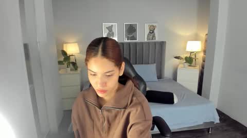 Snapshot of madie_collins7 chatting on October 2025 11:22:01 AM Madie online show from October 2025 11:22:01 AM