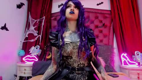 Maddison online show from October 2025 12:56:02 PM