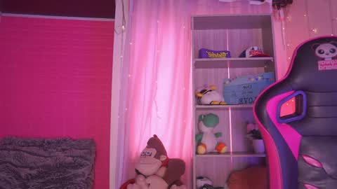 Madison   online show from April 2026 12:11:02 PM