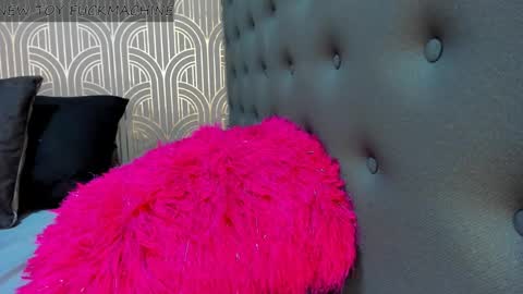   online show from February 2025 01:33:01 AM