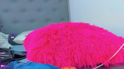   online show from September 2025 02:11:02 AM