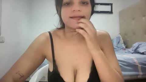 Snapshot of madison_tits chatting on October 2025 02:31:01 AM madison_tits online show from October 2025 02:31:01 AM