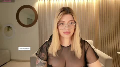 Snapshot of madisonkane chatting on April 2026 11:13:02 AM Madison Kane online show from April 2026 11:13:02 AM
