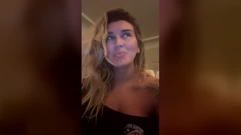 madisonlubbe2 online show from April 2026 04:33:02 AM