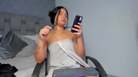  MadisonScott online show from January 2025 12:38:01 PM