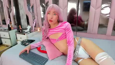  Madison  online show from January 2025 01:15:01 PM