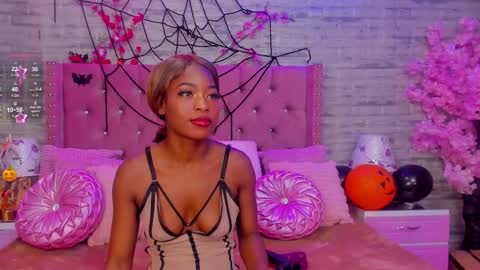 madissonbonny_ online show from October 2025 08:43:01 PM