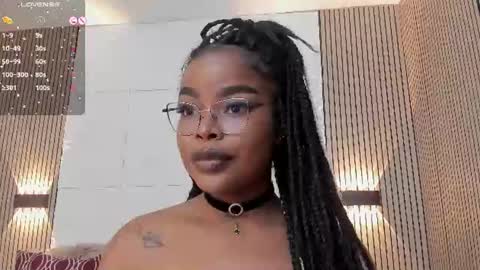 Madisson Lopez online show from June 2026 09:32:02 PM