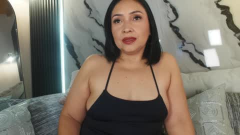 MADISSOONE  online show from December 2024 11:34:02 PM