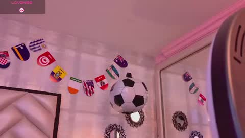 MadissonPayton online show from July 2026 01:24:01 PM