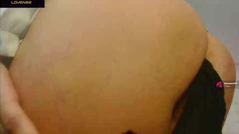 Snapshot of madlyn_dee chatting on May 2026 02:39:01 AM Leena online show from May 2026 02:39:01 AM