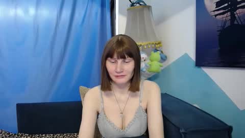 Elizabeth online show from December 2025 01:47:01 AM