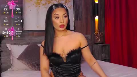 Snapshot of madyluxx chatting on February 2025 07:49:01 PM MadyLuxx online show from February 2025 07:49:01 PM