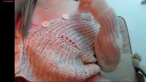 Mara online show from February 2025 05:40:01 PM