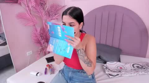 madyscarlett online show from October 2025 11:55:02 AM