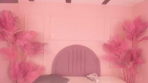 madyscarlett online show from October 2025 11:50:01 AM