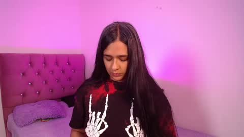 Snapshot of mae_nathan chatting on May 2026 12:07:02 AM mae and nathan online show from May 2026 12:07:02 AM
