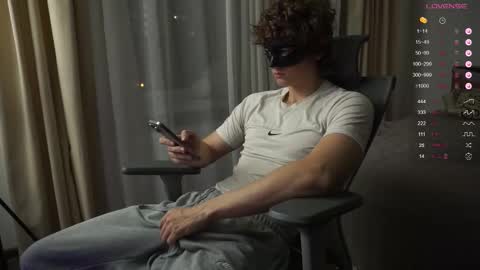 Mike XMaestro 3369 online show from September 2025 07:30:01 PM