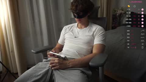 Mike XMaestro 3369 online show from February 2026 09:20:02 PM