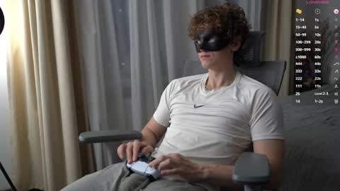 Mike XMaestro 3369 online show from April 2026 05:09:02 PM