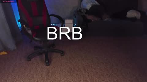 Maevee online show from December 2024 09:33:01 AM