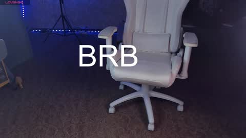 Maevee online show from February 2025 10:24:02 AM