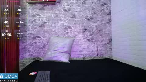 maevekuro online show from September 2025 03:08:01 AM