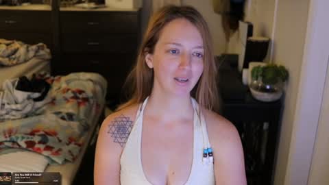 Mae online show from February 2026 04:01:01 PM