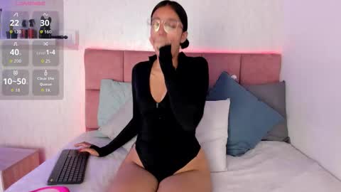 MafeMendez online show from September 2025 11:33:01 AM