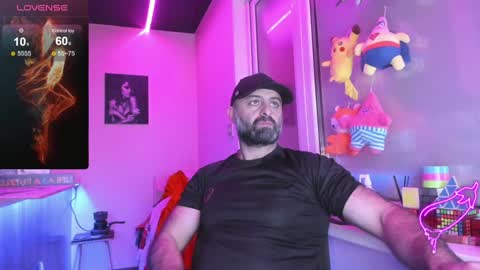 Snapshot of magabear chatting on December 2024 05:12:01 PM Magabear online show from December 2024 05:12:01 PM