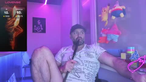 Snapshot of magabear chatting on January 2025 12:20:01 PM Magabear online show from January 2025 12:20:01 PM