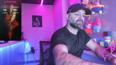 Snapshot of magabear chatting on January 2025 10:11:02 PM Magabear online show from January 2025 10:11:02 PM