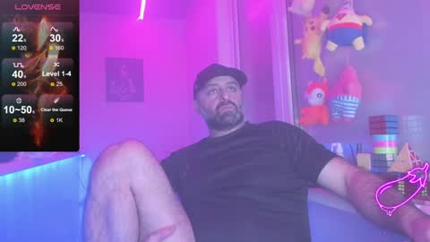 Snapshot of magabear chatting on January 2025 01:33:01 AM Magabear online show from January 2025 01:33:01 AM