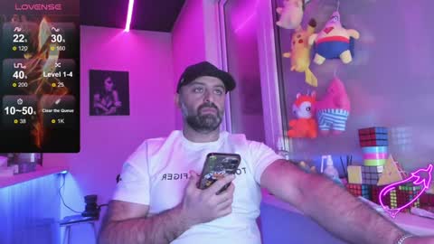 Snapshot of magabear chatting on February 2025 07:18:01 AM Magabear online show from February 2025 07:18:01 AM