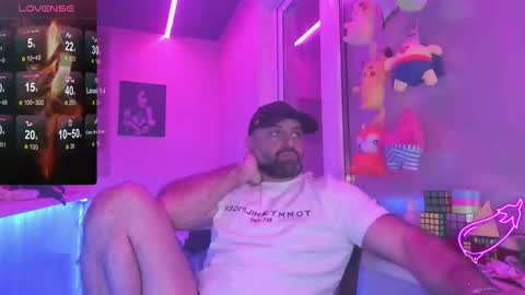 Snapshot of magabear chatting on March 2025 08:52:01 PM Magabear online show from March 2025 08:52:01 PM