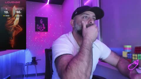 Magabear online show from October 2025 10:16:02 AM