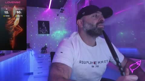 Magabear online show from November 2025 11:20:02 PM