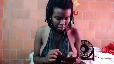 magaharper1 online show from January 2025 06:44:01 PM