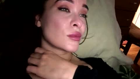 magggg658318 online show from November 2025 12:58:02 PM