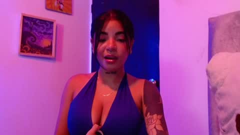 Snapshot of maggie_love77 chatting on May 2026 11:34:04 PM maggie online show from May 2026 11:34:04 PM