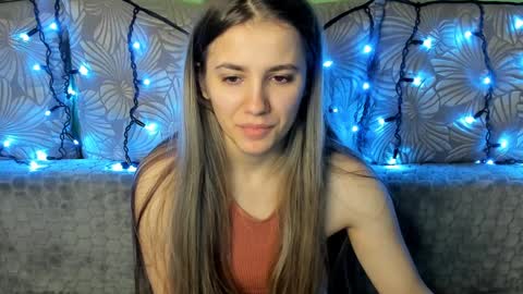 Snapshot of maggiecake chatting on December 2024 06:34:01 AM Maggie online show from December 2024 06:34:01 AM