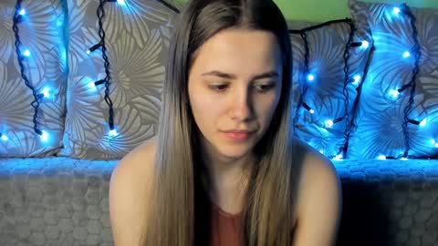 Snapshot of maggiecake chatting on January 2025 02:15:01 AM Maggie online show from January 2025 02:15:01 AM