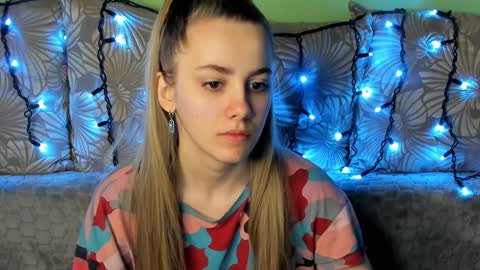 Snapshot of maggiecake chatting on January 2025 05:30:01 AM Maggie online show from January 2025 05:30:01 AM