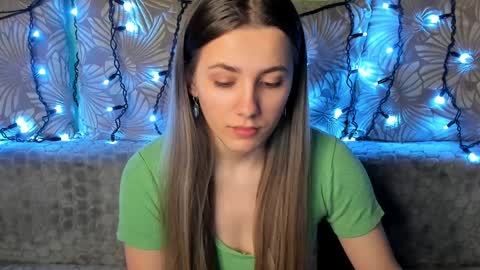 Snapshot of maggiecake chatting on February 2025 01:11:01 AM Maggie online show from February 2025 01:11:01 AM