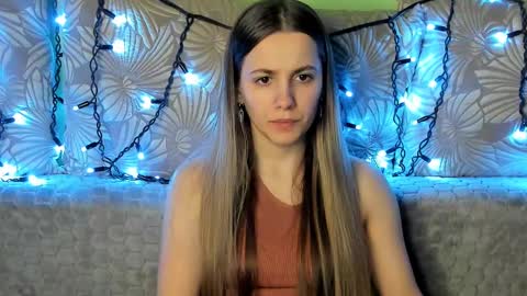 Snapshot of maggiecake chatting on February 2025 01:19:01 AM Maggie online show from February 2025 01:19:01 AM